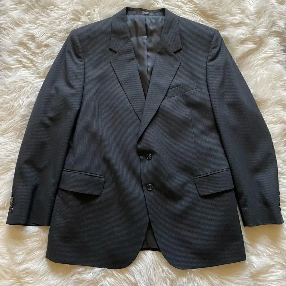 John Weitz Studios Pencil Stripe Wool 2 Piece Suit Black Size 42R Portly